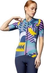Koszulka rowerowa damska Alé Cycling PR-E Games. Niebieskie koszulki sportowe damskie ALÉ CYCLING, m, bez wzorów, z elastanu, bez kołnierzyka, bez ramiączek, na fitness i siłownię. Za 499.80 zł.