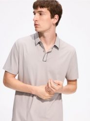 Koszulka polo regular - jasnoszary. Szare koszulki polo męskie Reserved, l, bez wzorów, z dzianiny, bez ramiączek. Za 139.99 zł.