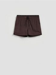 Gładkie szorty plażowe - brązowy. Brązowe szorty męskie Reserved, l, bez wzorów, z tkaniny. Za 89.99 zł.