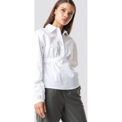 NA-KD Trend Krótka koszula z miseczkami - White. Koszule damskie marki NA-KD Trend. W wyprzedaży za 73.17 zł.