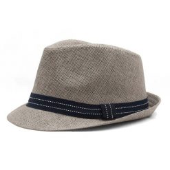 Kapelusz Męski, Szary Trilby, Letni z Paskiem, Przewiewny -Pako Jeans. Szare czapki i kapelusze męskie Pako Jeans, na lato, bez wzorów, z jeansu, klasyczne. Za 55.00 zł.