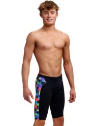 Spodenki kąpielówki męskie Funkita Jammery Chip Set. Czarne kąpielówki dla chłopców FUNKY TRUNKS, bez wzorów, z elastanu, wakacyjne. Za 190.99 zł.