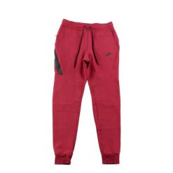 Second life - Spodnie dresowe męskie Nike Tech Fleece czerwone - Jak nowy. Czerwone spodnie sportowe męskie Nike, m, bez wzorów, z dresówki, do biegania. Za 149.06 zł.