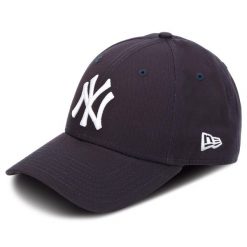 Czapka z daszkiem New Era. Niebieskie czapki i kapelusze damskie New Era, bez wzorów. Za 119.99 zł.