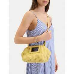 Torebka GINO ROSSI. Żółte torebki do ręki damskie Gino Rossi, bez wzorów, klasyczne, bez dodatków. Za 179.96 zł.