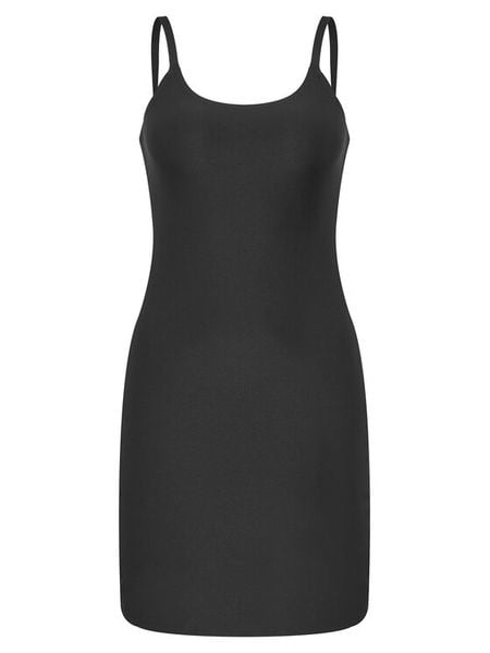 Chantelle Halka Soft Stretch C10610 Czarny Slim Fit. Czarne koszule nocne damskie Chantelle, xl, bez wzorów, z syntetyku. Za 129.99 zł.