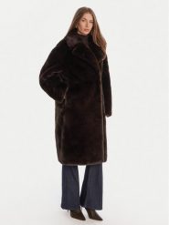 Guess Futro W5BL95 WJ110 Brązowy Regular Fit. Brązowe płaszcze damskie Guess, m, z aplikacjami, z futra, bez kaptura. Za 1,559.00 zł.