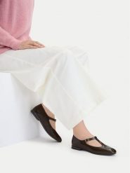 Lasocki Baleriny CEO-RST-ROMI-103 Brązowy. Brązowe baleriny damskie Lasocki, bez wzorów, z lakierowanej skóry, bez obcasa. Za 169.99 zł.