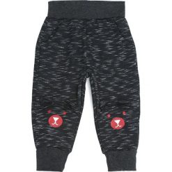 Czarne Spodnie Dresowe Response. Czarne spodnie sportowe dla chłopców Born2be, z dresówki. Za 29.99 zł.