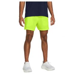 Spodenki Męskie Do Biegania Under Armour Launch 5'' Shorts. Zielone krótkie spodenki sportowe męskie Under Armour, m, bez wzorów, do biegania. W wyprzedaży za 60.47 zł.