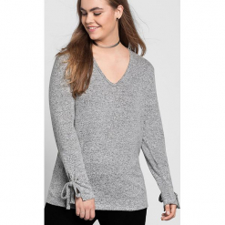 Sweter w kolorze szarym. Szare swetry damskie Sheego, ze splotem. W wyprzedaży za 86.95 zł.
