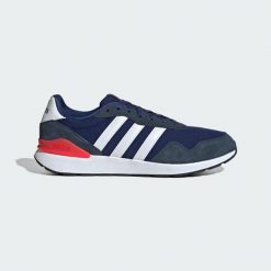 Buty Run 60s 4.0. Białe trekkingi męskie Adidas, trekkingowe. Za 259.00 zł.
