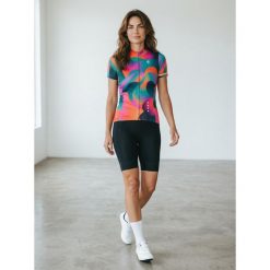 Koszulka rowerowa damska Quest Blossom. Koszule damskie Quest, l, bez wzorów, bez kołnierzyka, bez ramiączek, na fitness i siłownię. Za 249.99 zł.