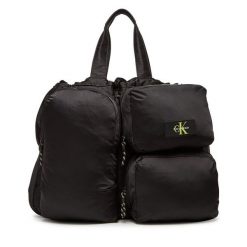 Torba Calvin Klein. Czarne torby sportowe męskie Calvin Klein, bez wzorów, małe. Za 329.99 zł.
