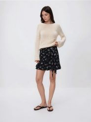 Spódnica mini - wielobarwny. Spódnice damskie Reserved, l, bez wzorów, z dzianiny, mini, rozkloszowane. Za 59.99 zł.