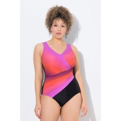 Damski Strój kąpielowy cieniowanie miękkie miseczki drapowanie. Fioletowe kostiumy jednoczęściowe damskie Ulla Popken, plus size, bez wzorów, z elastanu, sportowe, plus size. Za 279.99 zł.