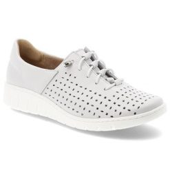 Półbuty damskie Wasak, ze skóry naturalnej licowej ażurowa cholewka sznurowanie lekka podeszwa casual, białe, 0810. Białe półbuty damskie Wasak, w ażurowe wzory, ze skóry, casualowe, bez obcasa, bez zapięcia. Za 339.00 zł.