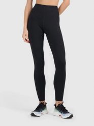Legginsy fitness damskie z wysokim stanem. Czarne legginsy damskie 4f, l, bez wzorów, z elastanu, z podwyższonym stanem, na fitness i siłownię. Za 99.99 zł.