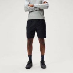 Szorty Endura Loop Baggy. Czarne szorty męskie ENDURA, xl, bez wzorów, z materiału, wakacyjne. Za 347.00 zł.