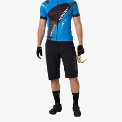Spodenki MTB męskie Swedemount Core MTB 2-in-1 Stretch Shorts szybkoschnące. Czarne krótkie spodenki sportowe męskie SWEDEMOUNT, m, bez wzorów, z materiału, do biegania. Za 279.99 zł.
