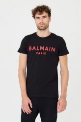 BALMAIN Czarny męski T-shirt z czerwonym logo, Rozmiar XL. Czarne t-shirty męskie Balmain, m, bez wzorów, bez kołnierzyka. W wyprzedaży za 999.99 zł.