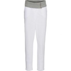 Spodnie dresowe bonprix biało - jasnoszary melanż. Białe spodnie dresowe damskie bonprix, melanż, z dresówki. Za 54.99 zł.