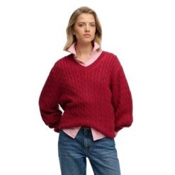 Damski oversize sweter z dekoltem w kształcie V Superdry. Brązowe swetry damskie Superdry., na zimę, bez wzorów, eleganckie, bez kołnierzyka, bez ramiączek, bez kaptura. Za 284.00 zł.