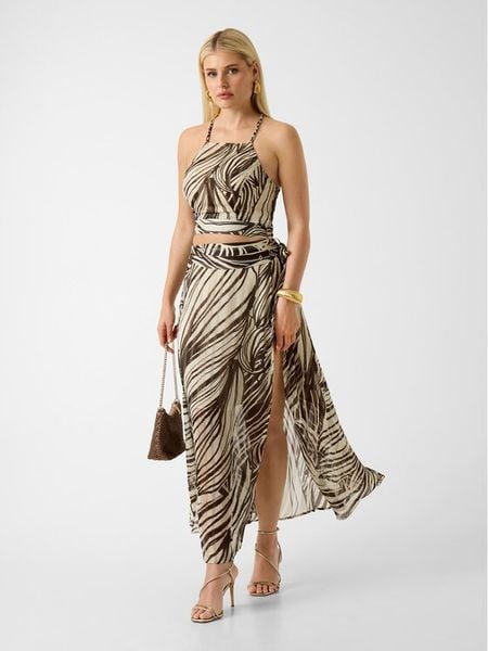 Guess Spódnica mini 174857 Brązowy Classic Fit. Brązowe spódnice damskie Guess, s, z aplikacjami, z syntetyku, maxi. Za 383.99 zł.