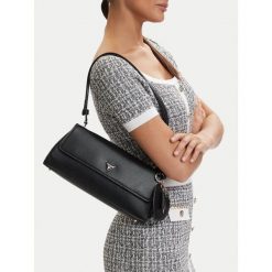 Torebka Guess. Czarne torebki do ręki damskie Guess, z aplikacjami, klasyczne, bez dodatków. Za 589.99 zł.