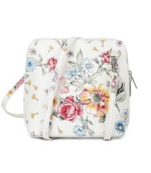 Listonoszka Vera Pelle biała w kwiaty K03. Białe torby na laptopa damskie bez wzorów, ze skóry. Za 109.90 zł.