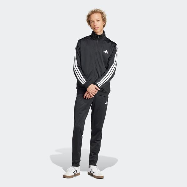 Dres męski ADIDAS fitness. Czarne buty sportowe męskie Adidas, z dresówki, bez zapięcia, na fitness i siłownię. W wyprzedaży za 249.99 zł.