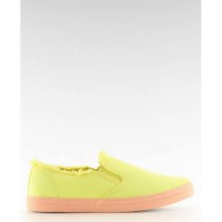 Slipony damskie żółte NB166 Yellow. Żółte trampki i tenisówki damskie ButyModne, bez wzorów, z materiału, bez zapięcia. W wyprzedaży za 69.00 zł.