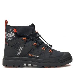 Trapery Palladium. Czarne śniegowce i trapery damskie Palladium. Za 359.99 zł.