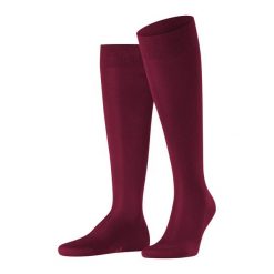 Skarpety męskie Falke Tiago 15792. Czerwone skarpety męskie Falke, bez wzorów, z bawełny. Za 149.00 zł.