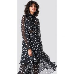 NA-KD Boho Sukienka midi ze stójką - Black. Sukienki damskie marki NA-KD Boho. Za 202.95 zł.