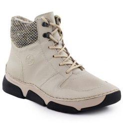 Botki damskie komfortowe beżowe Rieker 45955-60. Brązowe botki damskie Rieker, ze skóry, bez obcasa, bez zapięcia. Za 359.00 zł.