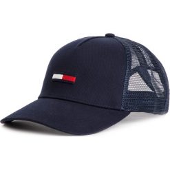 Czapka z daszkiem TOMMY JEANS - Tju Trucker Flag Cap AU0AU00561 496. Czapki i kapelusze męskie marki Tommy Jeans. Za 179.00 zł.
