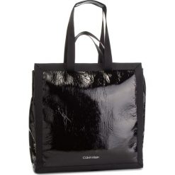 Torebka CALVIN KLEIN - Outline Market Shopper K60K604813 001. Torby na ramię damskie marki Calvin Klein. Za 699.00 zł.