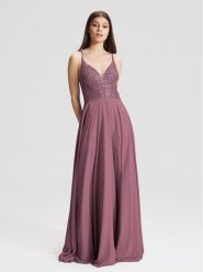 Hey Kyla Sukienka wieczorowa 5AC105HK Fioletowy Regular Fit. Fioletowe sukienki damskie Hey Kyla, bez wzorów, z syntetyku, wizytowe, bez kołnierzyka, bez ramiączek. Za 889.99 zł.