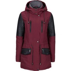 Kurtka parka z wstawkami ze sztucznej skóry bonprix czerwony klonowy - czarny. Czerwone kurtki damskie bonprix, z materiału. Za 199.99 zł.