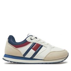 Sneakersy Tommy Hilfiger. Białe trampki i tenisówki chłopięce Tommy Hilfiger, bez wzorów, bez zapięcia. Za 259.99 zł.