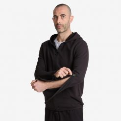 Bluza męska rozpinana Decathlon. Czarne bluzy męskie Decathlon, l, bez wzorów, z bawełny, bez kaptura. Za 129.99 zł.