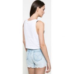 Calvin Klein Jeans - Szorty. Szorty damskie marki Calvin Klein Jeans. W wyprzedaży za 219.90 zł.