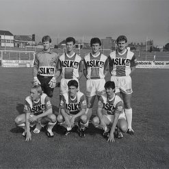 Retro koszulka piłkarska – Męska – Racing Mechelen 1989 - 90 -Zielona. Zielone koszulki sportowe męskie COPA FOOTBALL, m, bez wzorów, bez kołnierzyka, bez ramiączek, do piłki nożnej. Za 296.91 zł.