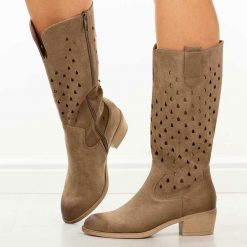 Beżowe ażurowe kozaki damskie na obcasie Potocki 12753. Brązowe kozaki damskie POTOCKI, z jeansu, bez obcasa, na obcasie. Za 269.00 zł.