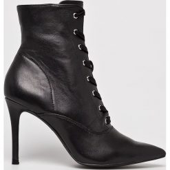 Steve Madden - Botki Jinx. Kozaki damskie marki Steve Madden. W wyprzedaży za 449.90 zł.