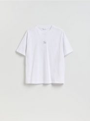 T-shirt boxy z wyszywanym wzorem - biały. Białe t-shirty męskie Reserved, l, bez wzorów, z bawełny, bez kołnierzyka. Za 69.99 zł.