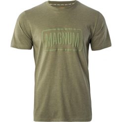 Koszulka treningowa męska Magnum Essential. Zielone koszulki sportowe męskie MAGNUM, l, bez wzorów, bez kołnierzyka, bez ramiączek. Za 53.91 zł.