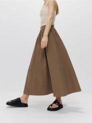 Spódnica maxi z bawełną - brązowy. Brązowe spódnice damskie Reserved, l, bez wzorów, z bawełny, maxi, rozkloszowane. W wyprzedaży za 89.99 zł.