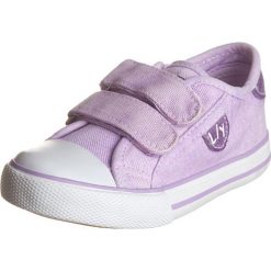 Sneakersy w kolorze lawendowym. Trampki i tenisówki dziewczęce Billowy, Little Sky. W wyprzedaży za 62.95 zł.